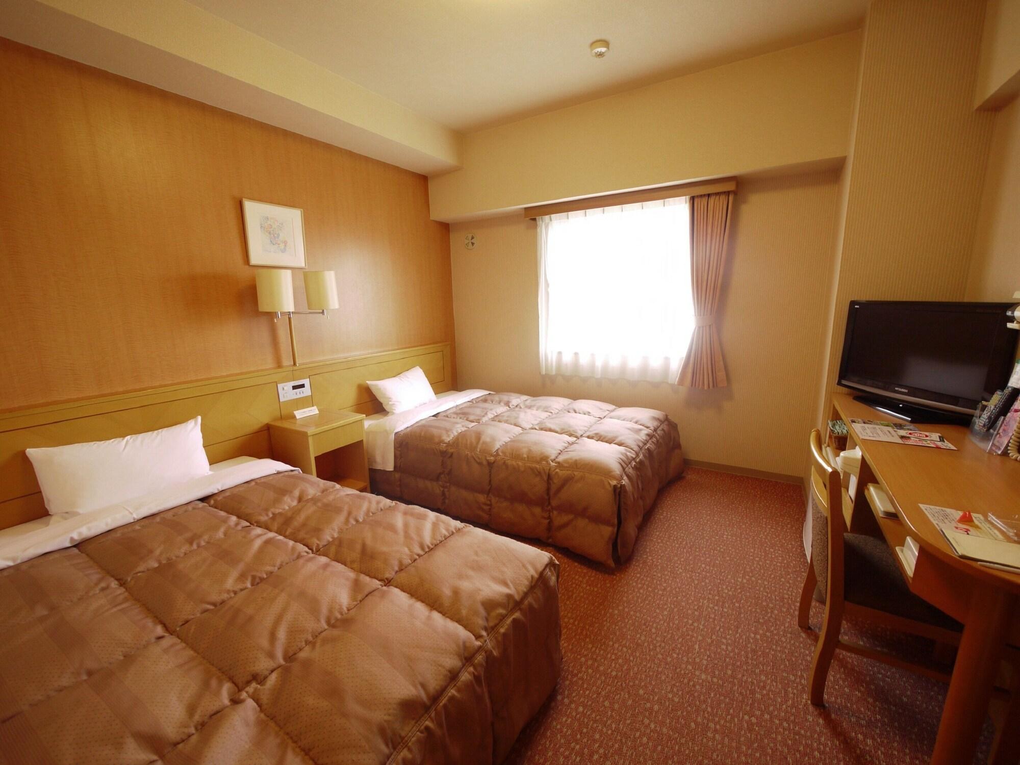 Hotel Route-Inn Toyokawa Inter Eksteriør bilde